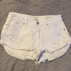 white Mid-Saturday Shorts